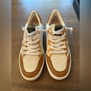 Vintage Havana Cameron Sneakers- Size 10